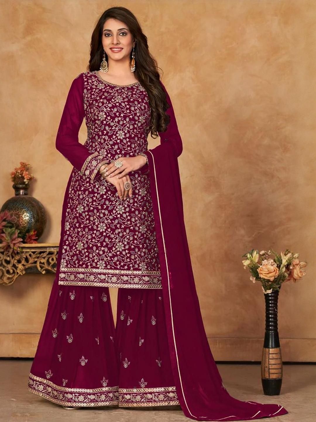 Xomantic Fashion Women  Georgette Kurta Sets