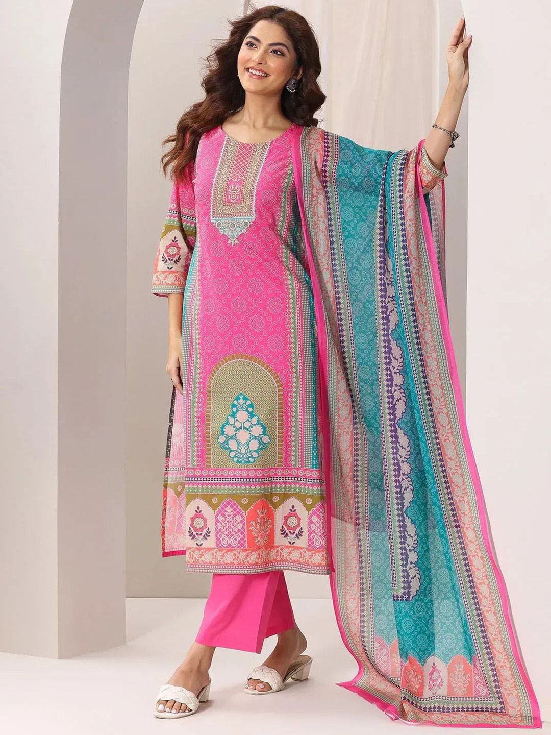 Growdamy Women Ethnic Motifs Printed Kurta with Trousers & Dupatta