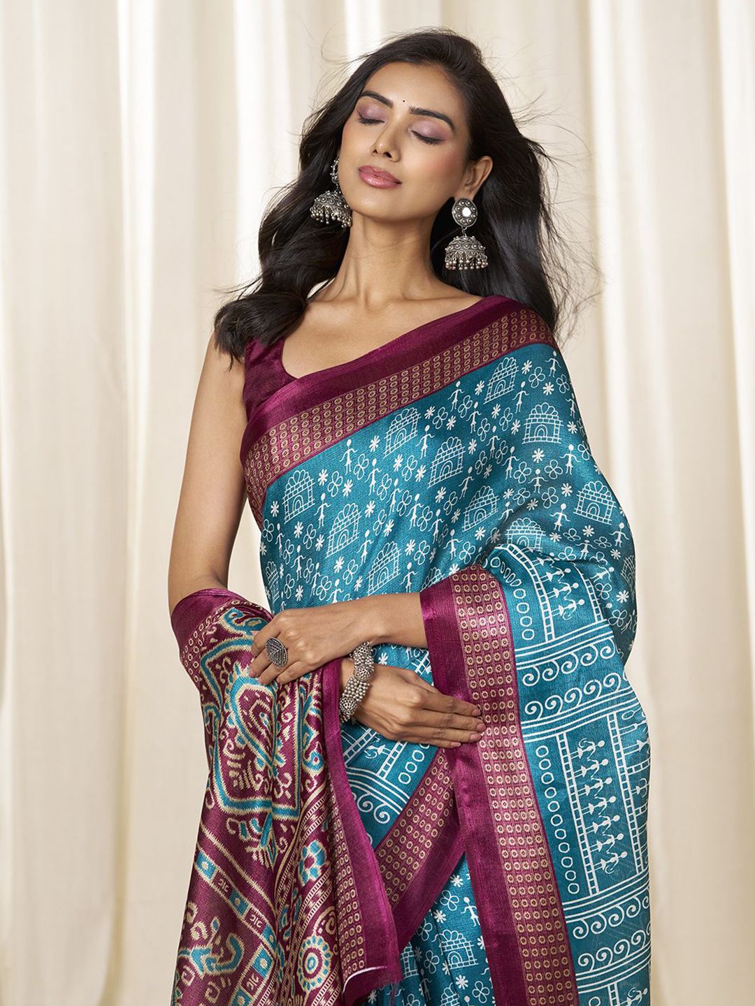 KALINI Ethnic Motifs Printed Ikat Saree-image-18