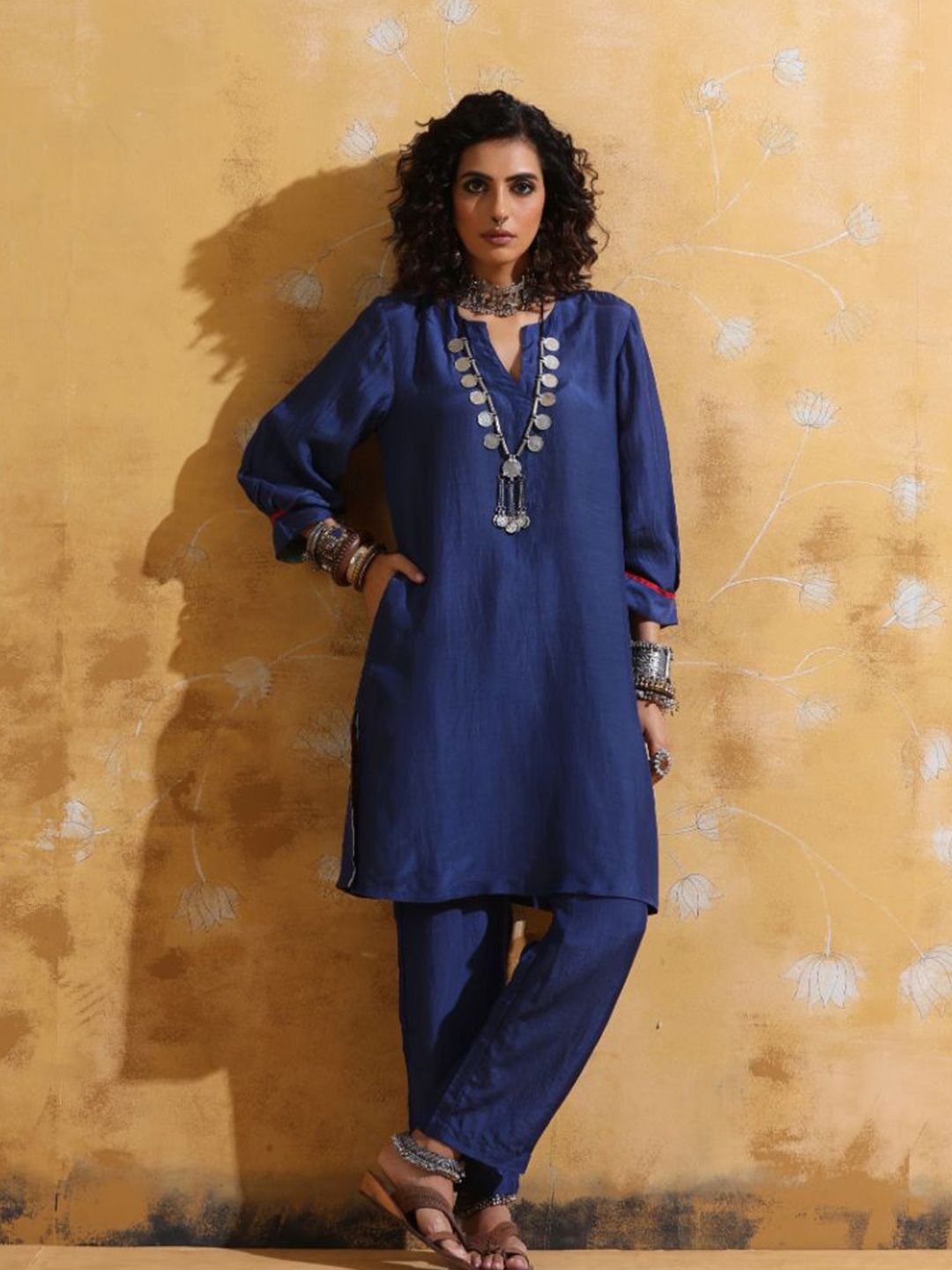 trueBrowns Muslin Silk Relaxed-FitTunic With Trousers Co-Ords-picture-22