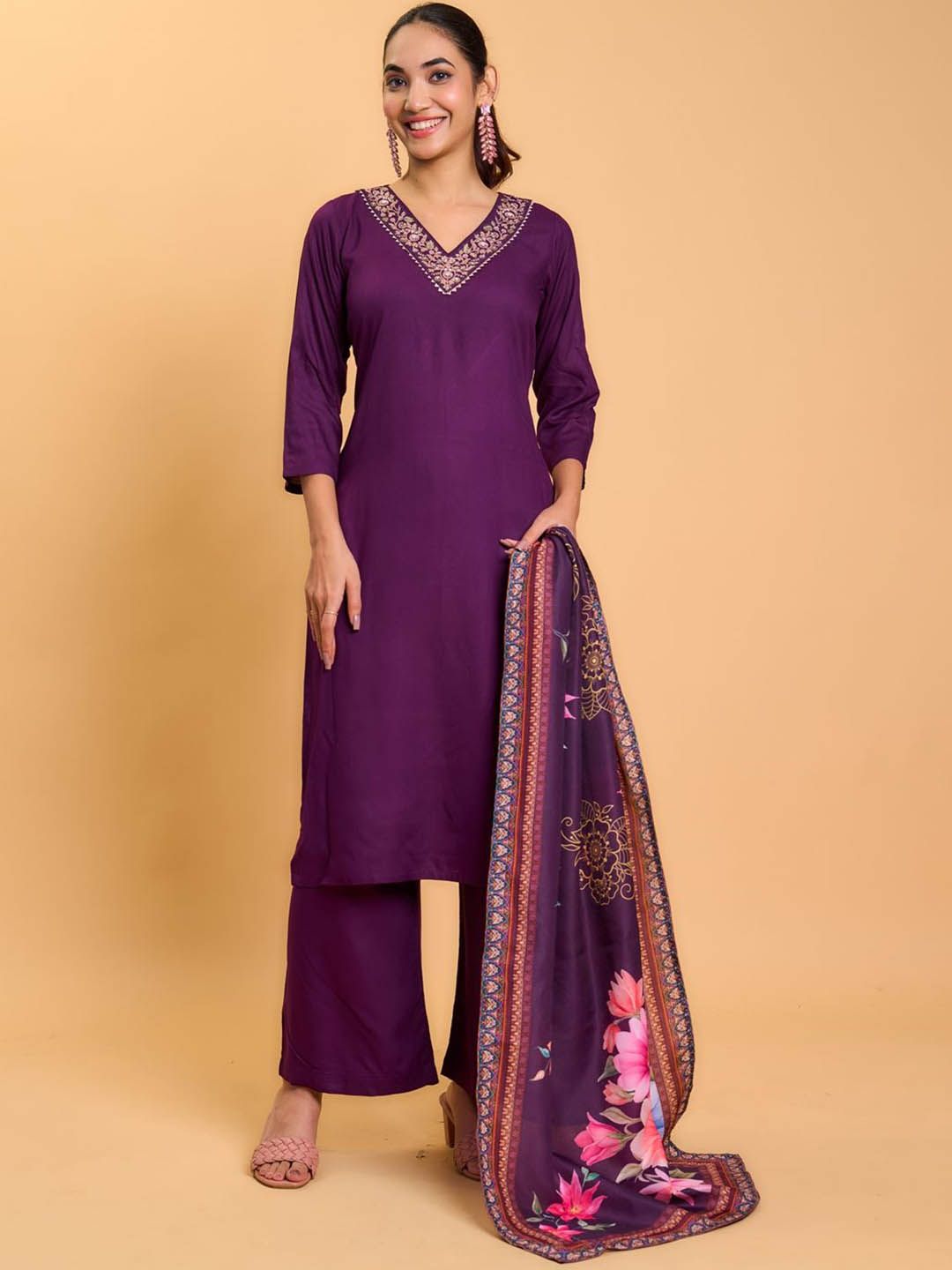 Vastukala Floral Yoke Design V-Neck Thread Work Straight Kurta With Trousers & Dupatta