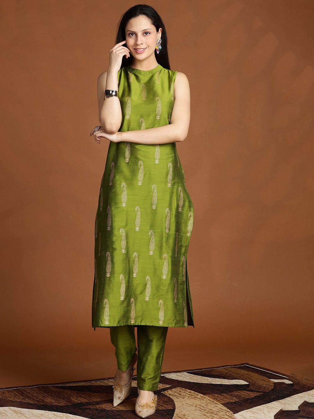 Anouk Women Ethnic Motifs Printed Kurta with Trousers