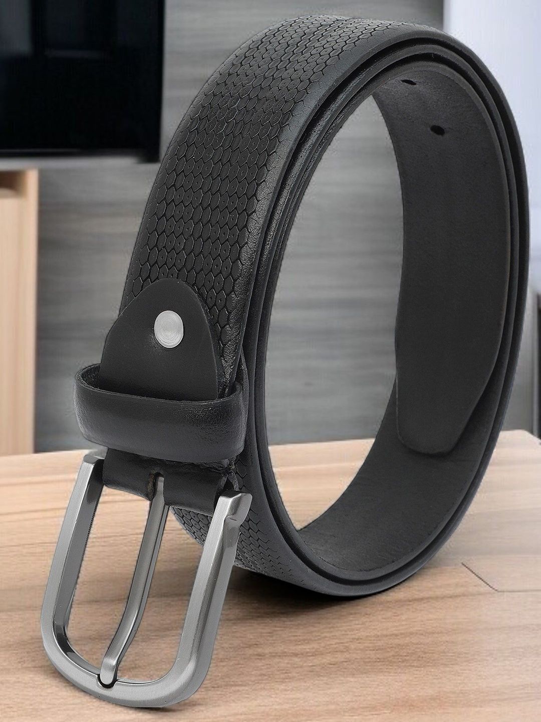 The Roadster Lifestyle Co. Men Textured Leather Formal Belt-picture-22