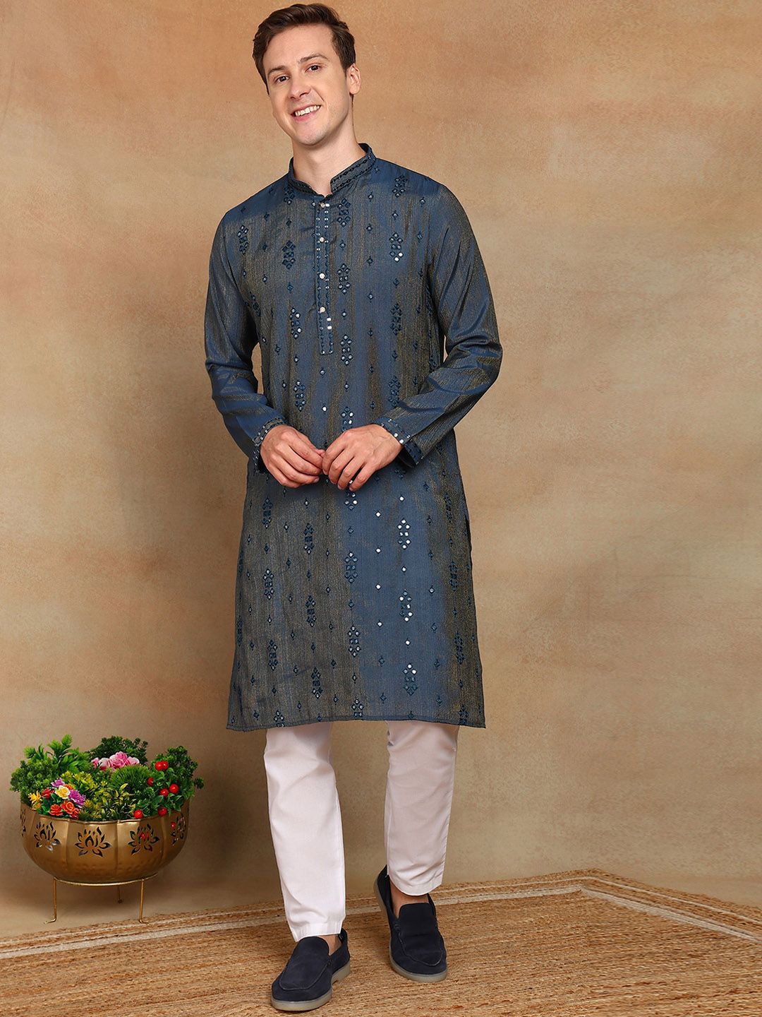House of Pataudi Men Woven Design Festive Straight Kurta-picture-25