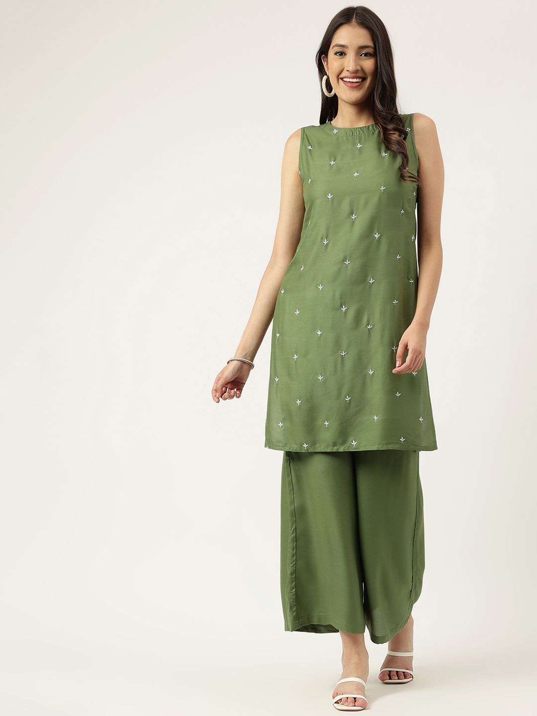 HERE&NOW Ethnic Motifs Embroidered Thread Work Kurta With Trousers