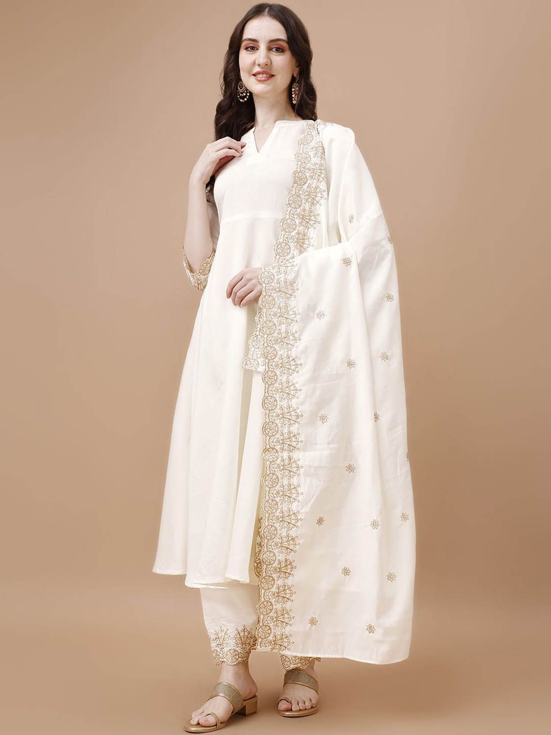 KALINI Women Floral Solid Kurta with Palazzo & Dupatta