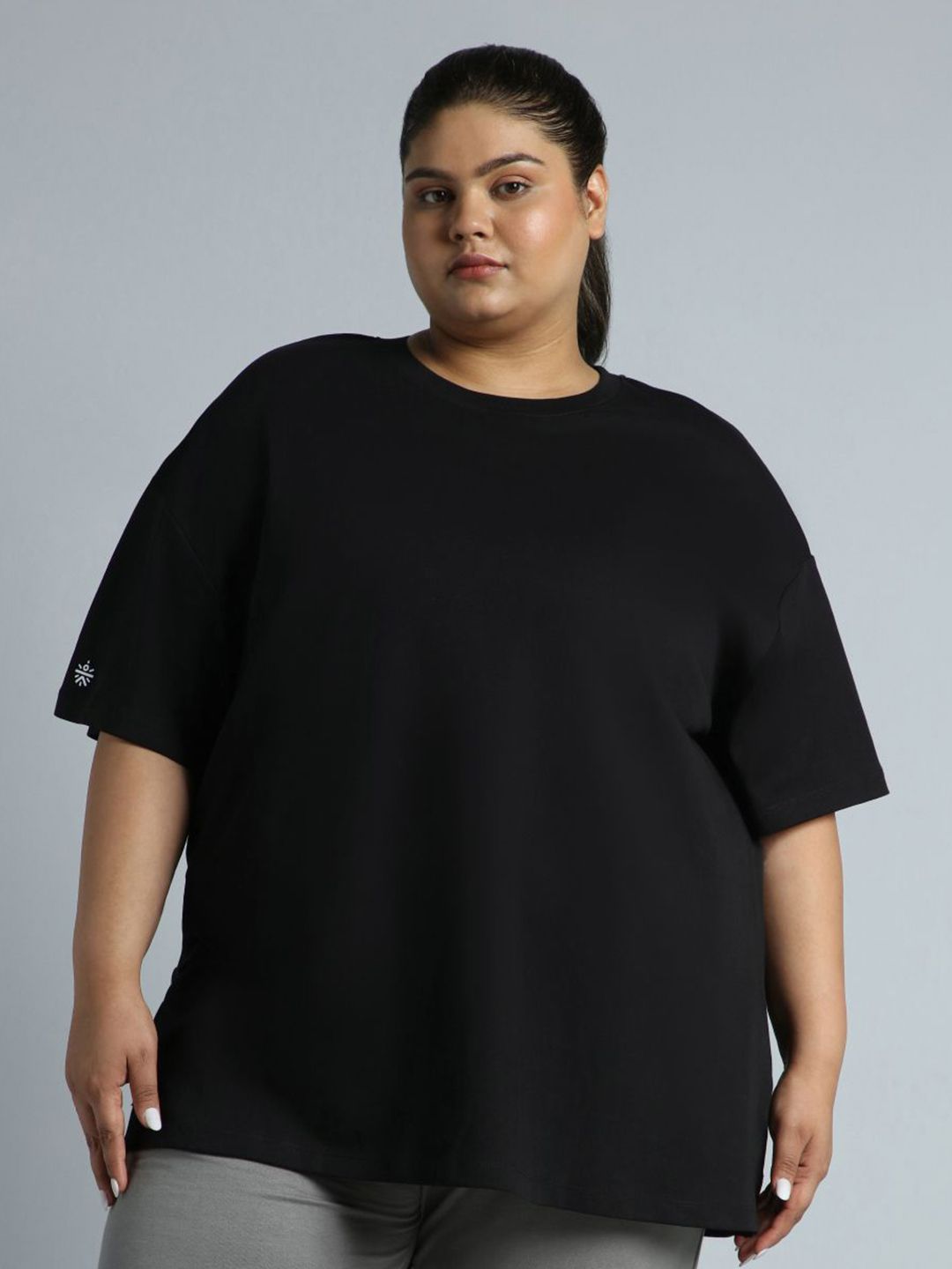 CULT Women Black Cotton Plus Size Everyday Oversized Fit T-shirt-picture-20