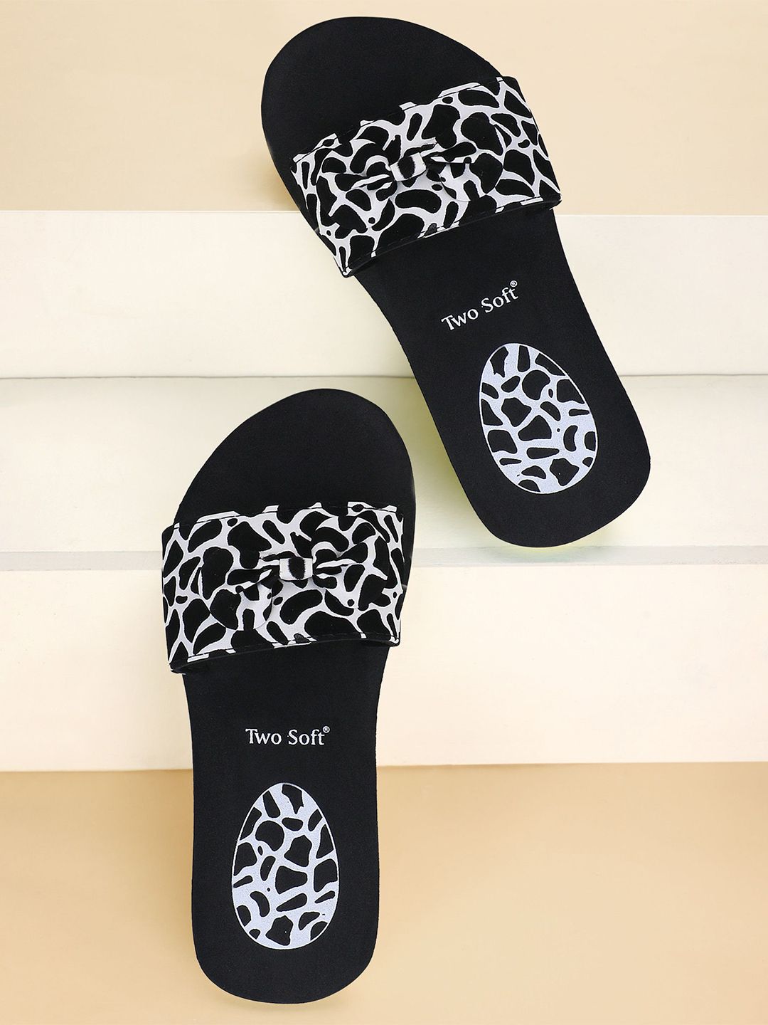 TWO SOFT Printed Platform Heels-image-5