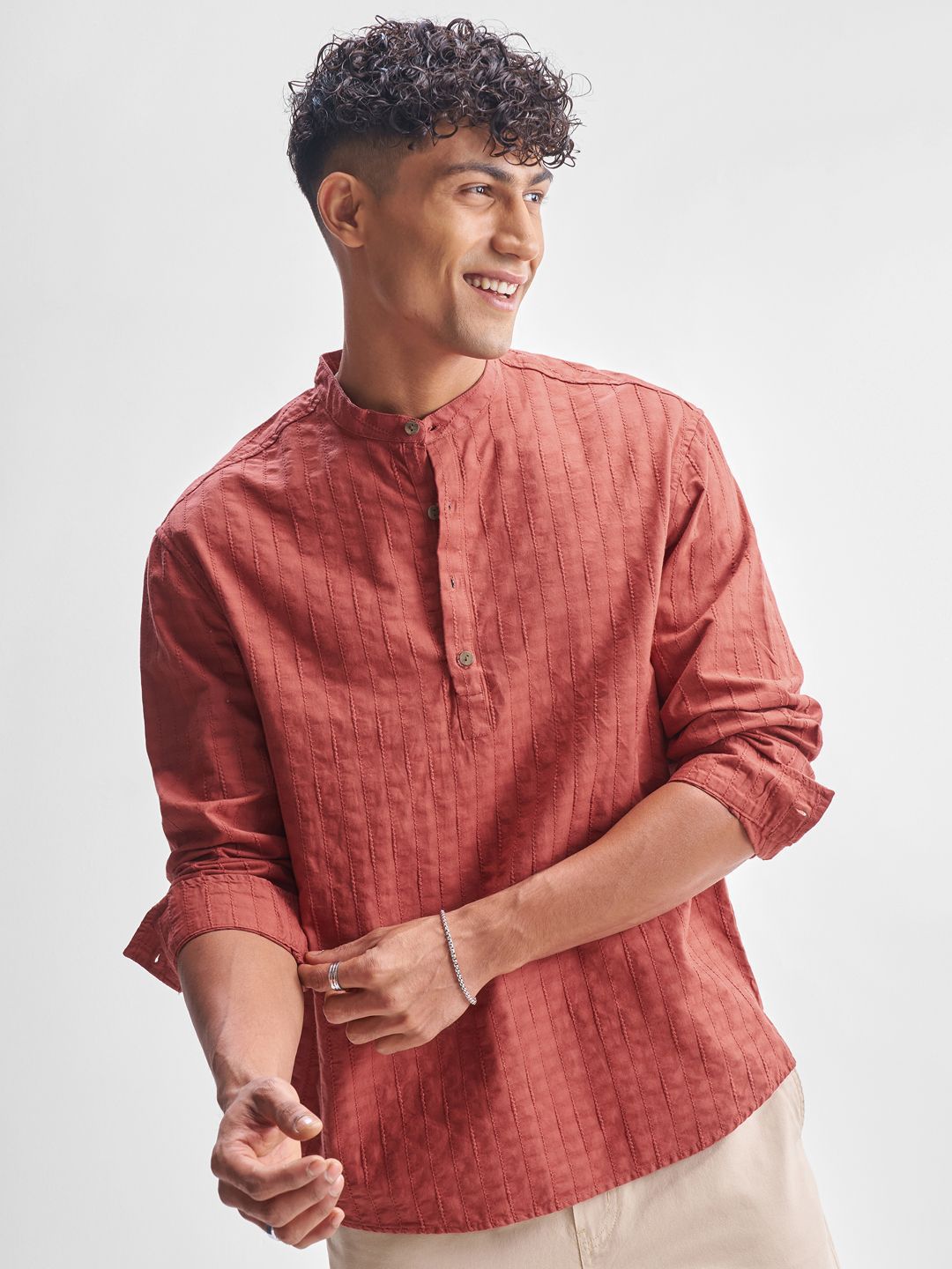 HIGHLANDER Men Textured Mandarin Collar Cotton Casual Shirt-picture-22