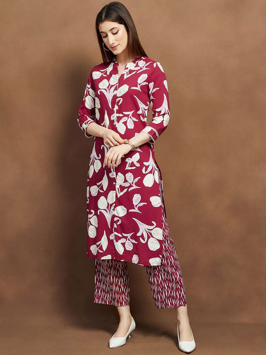 Melange by Lifestyle Women Floral Printed Kurta with Palazzo