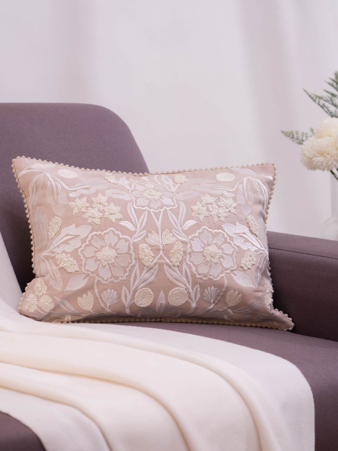 haus & kinder Serene Botanica Beige & White Embroidered Rectangle Cushion Covers-image-7