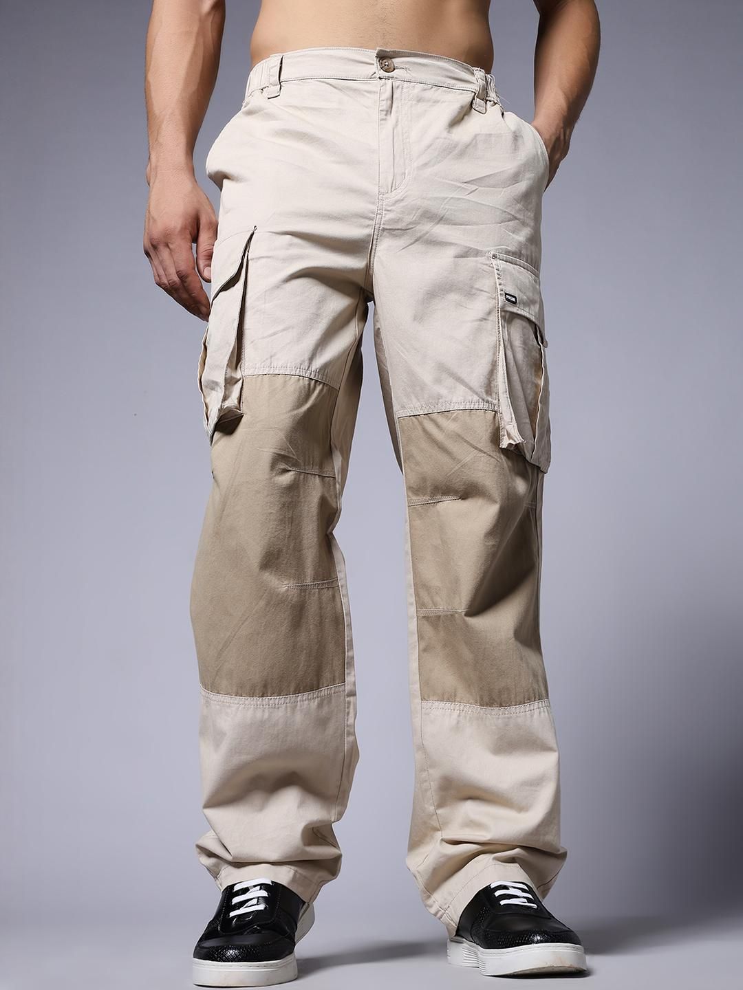 PRONK Men Colourblocked Cargos-picture-16