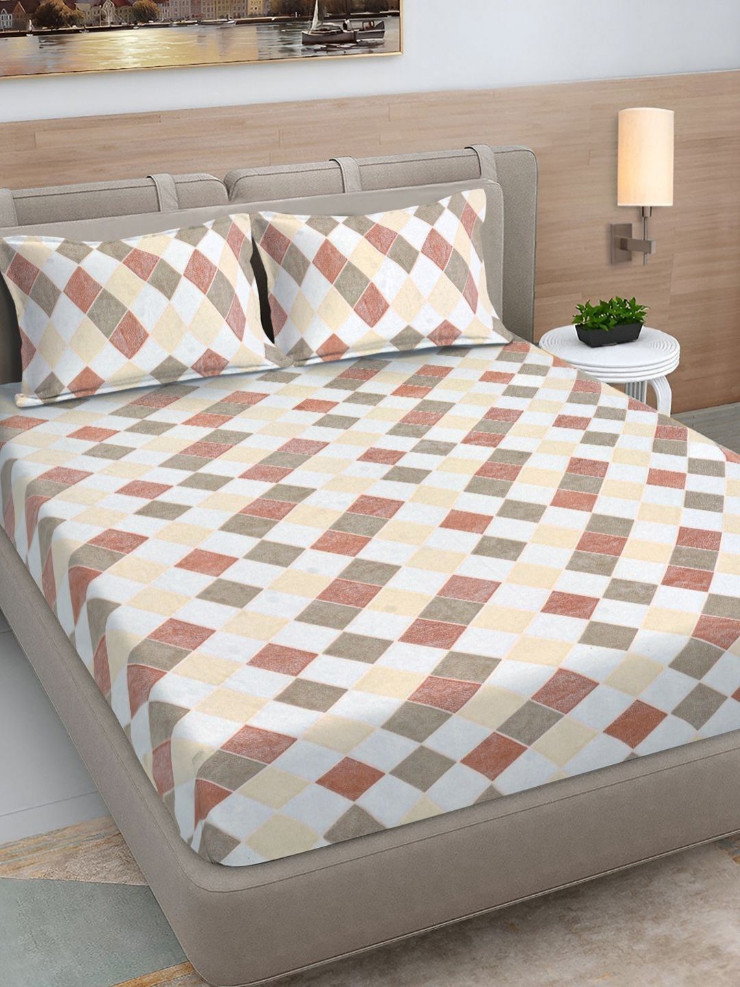 Myntra Elegant Homes Orange & White Geometric Fitted King Bedsheet Set 2.50 m X 2.25 m-image-48