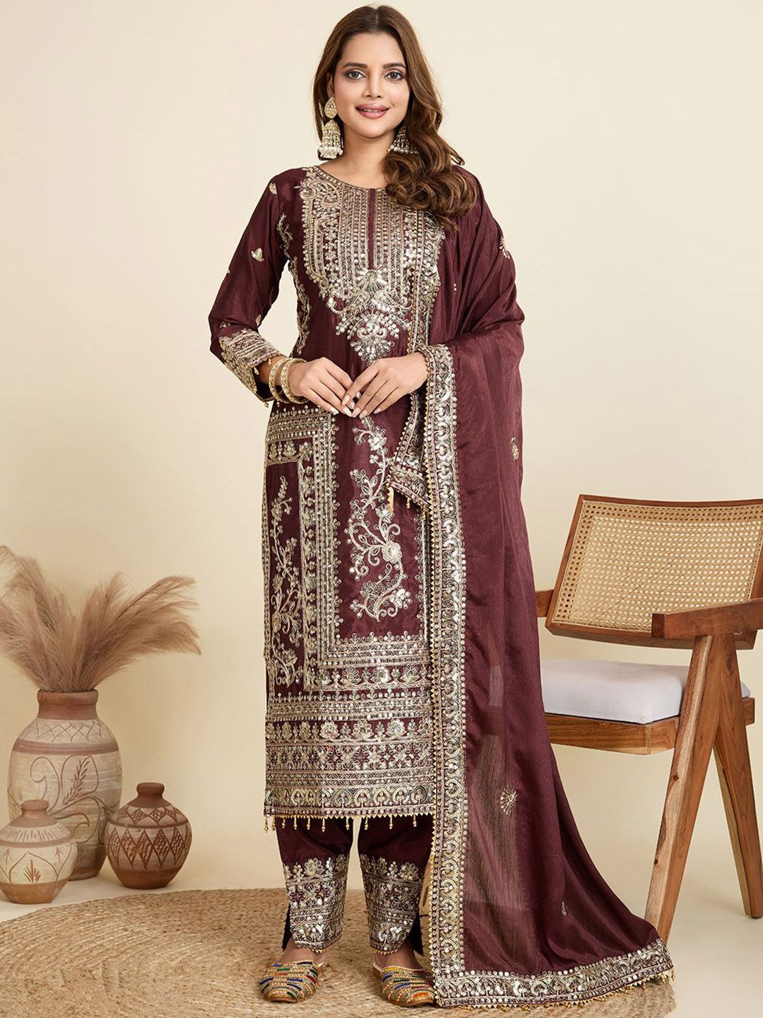AKSHARAM Women Ethnic Motifs Printed Kurta with Trousers & Dupatta