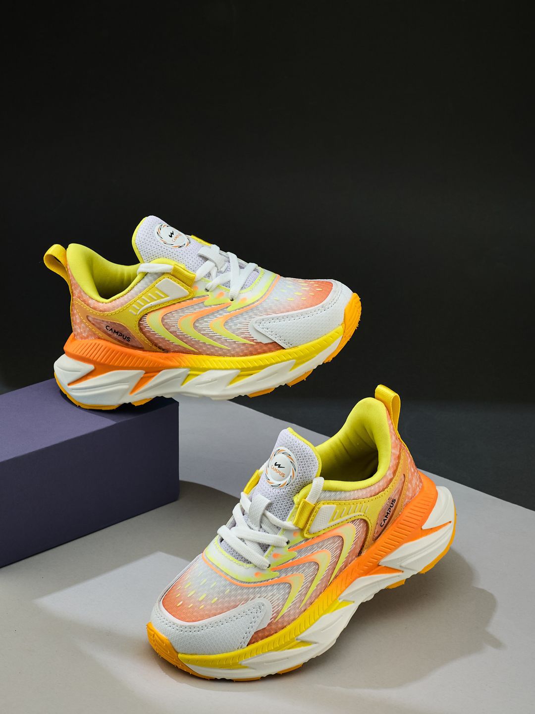 Campus Unisex Woven Design Sneakers