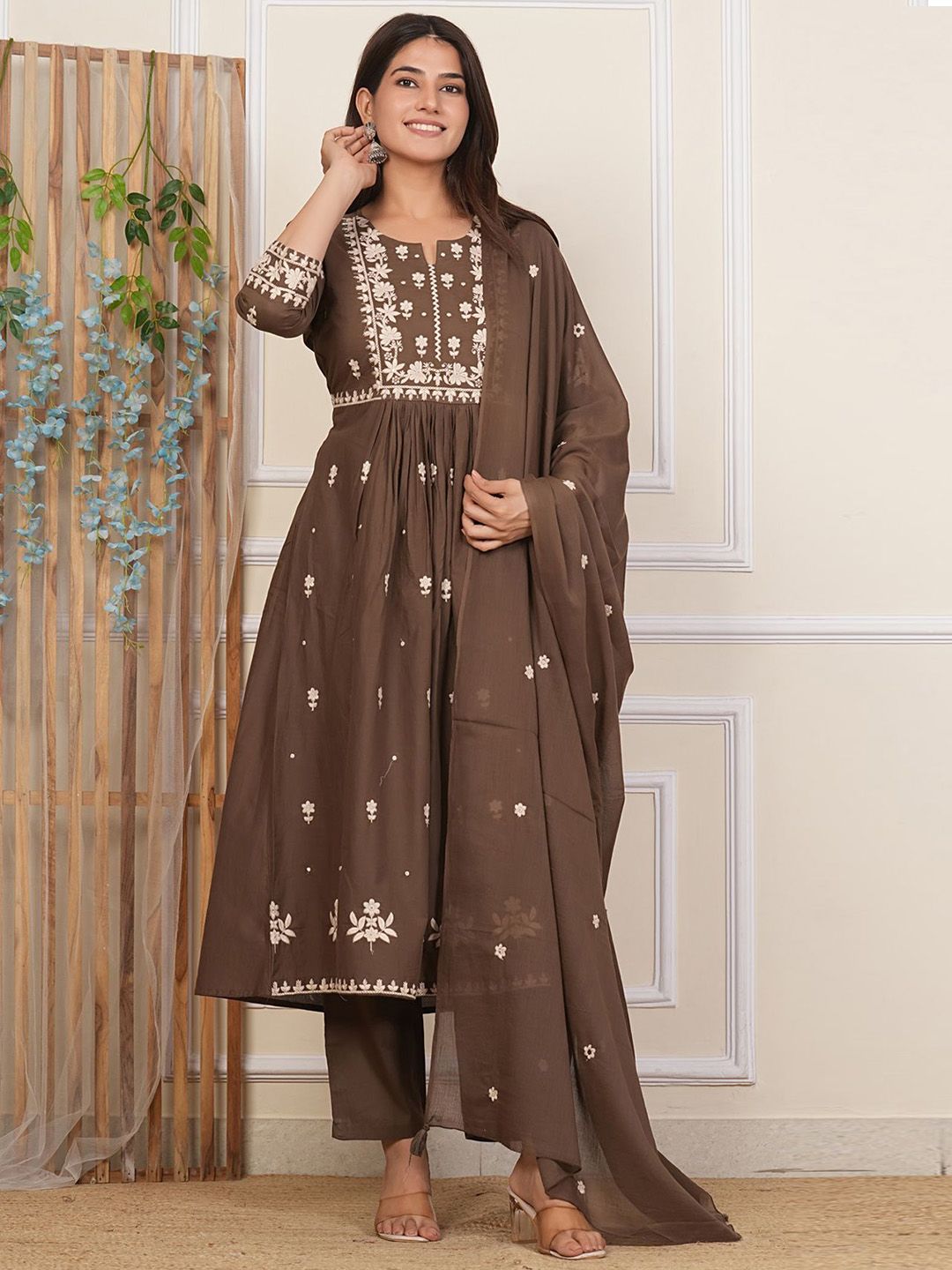 MF Hayat Floral Embroidered Round Neck Pure Cotton Kurta With Pyjamas & Dupatta