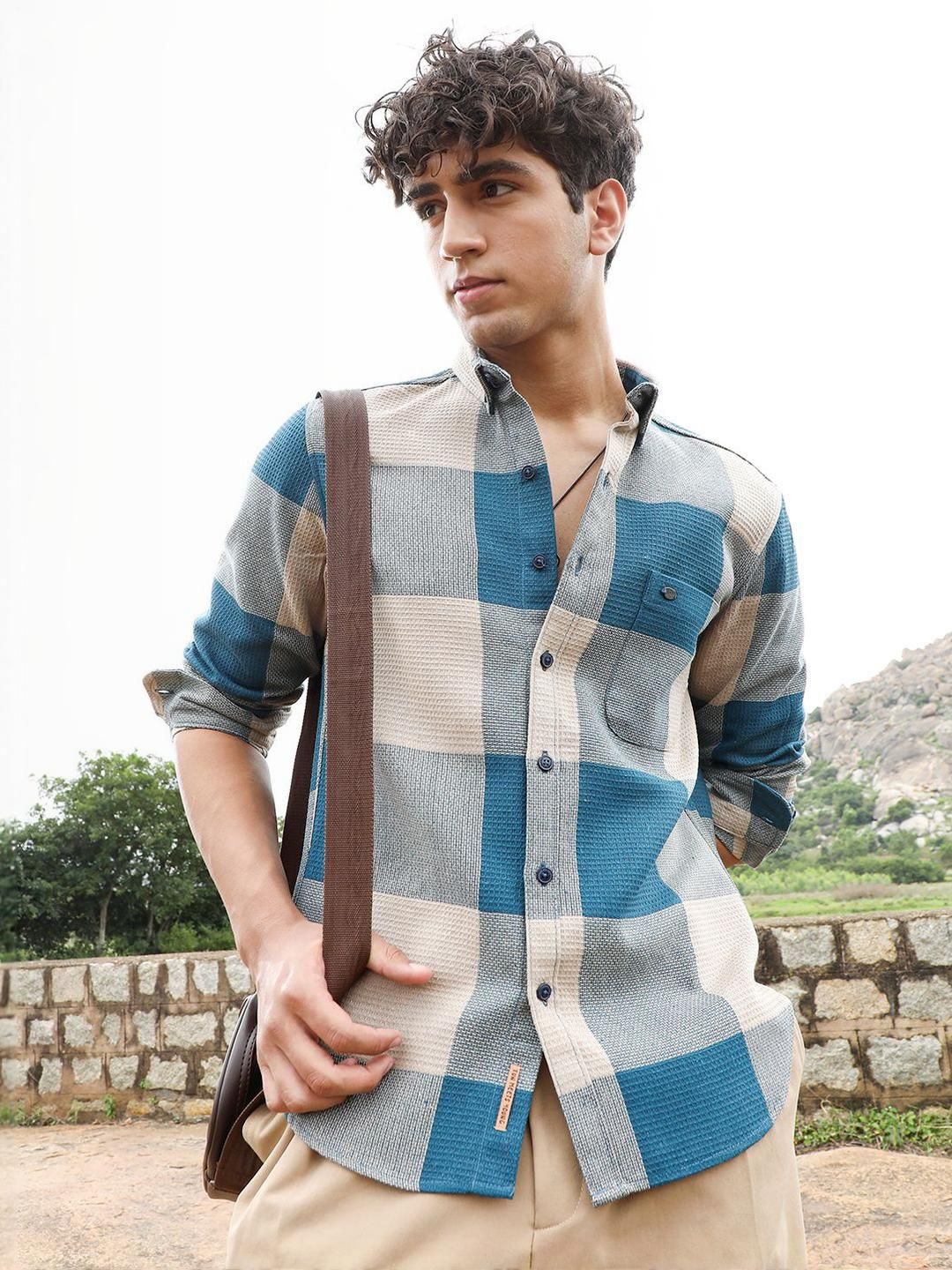 Campus Sutra Comfort Buffalo Checks Button-Down Collar Cotton Casual Shirt-image-27