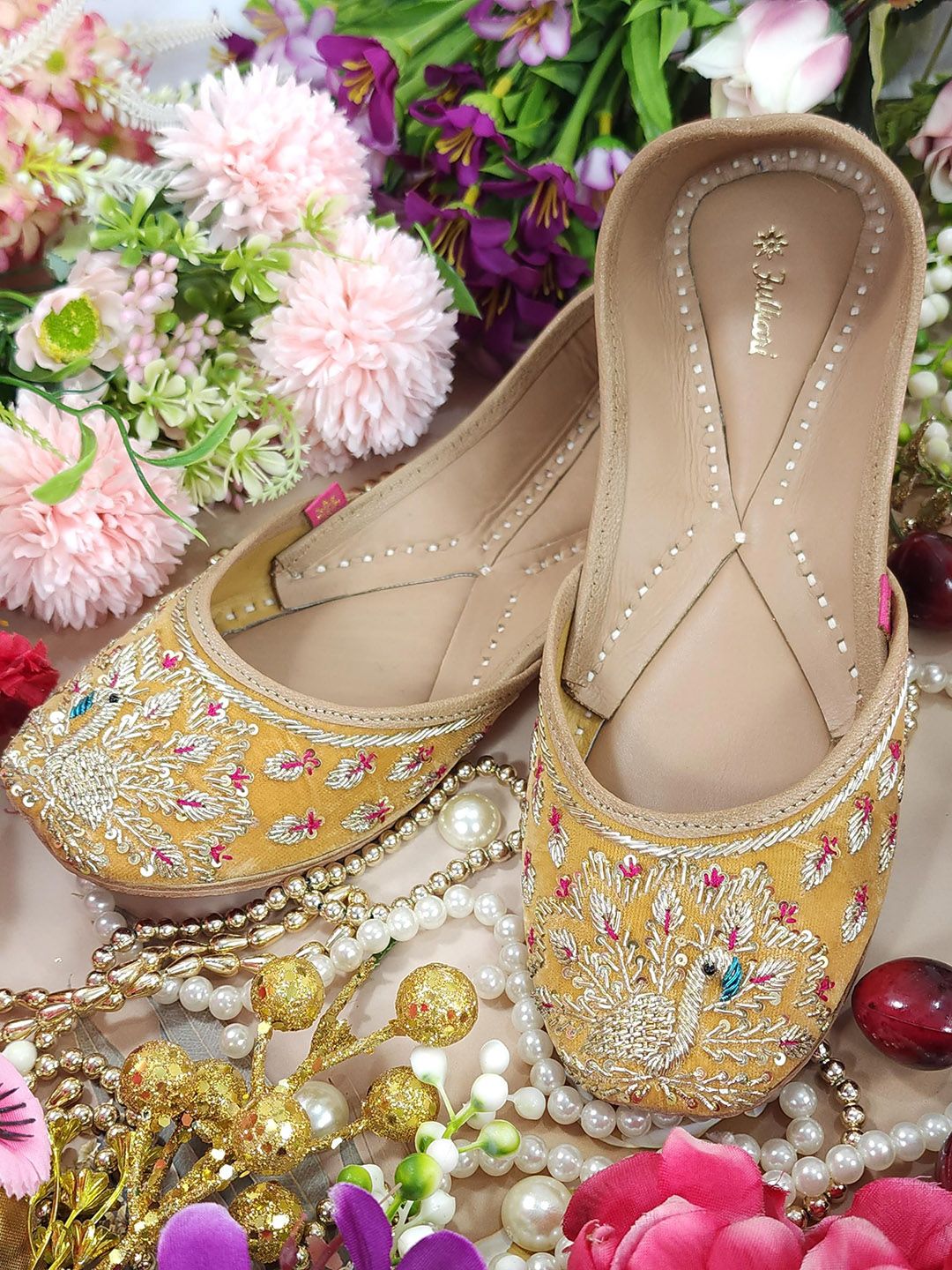 Fulkari Women Embellished Slip-On Leather Mojaris-picture-26