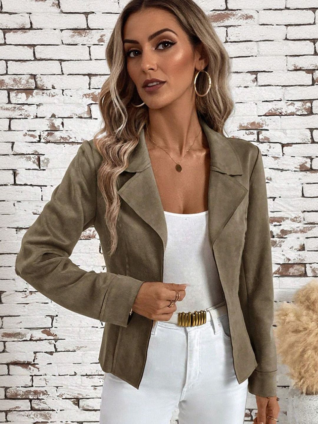 Outzidr Single-Breasted Suede Blazer With Raw Edge Detail