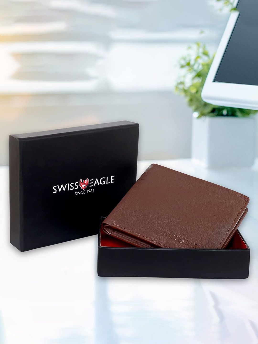 Swiss Eagle Men Textured Leather Two Fold Wallet-picture-14