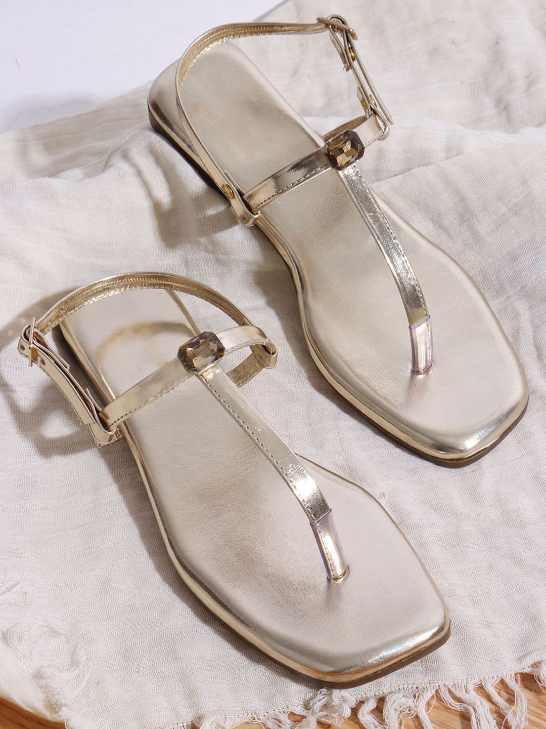 TRYME Women Embellished T-Strap Flats with Buckles-image-32