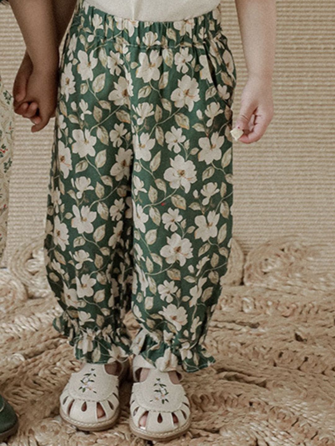 LULU & SKY Girls Pure Cotton Floral Printed Loose Fit High-Rise Jogger Trousers-picture-29