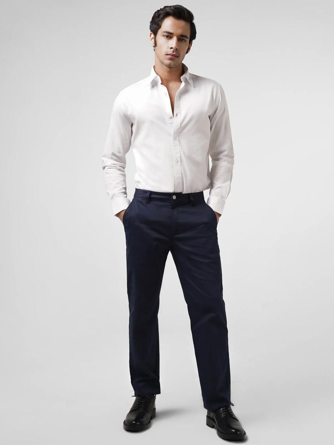 COVE AND LANE Men India Slim Fit Solid Spread Collar Cotton Formal Shirt-picture-37