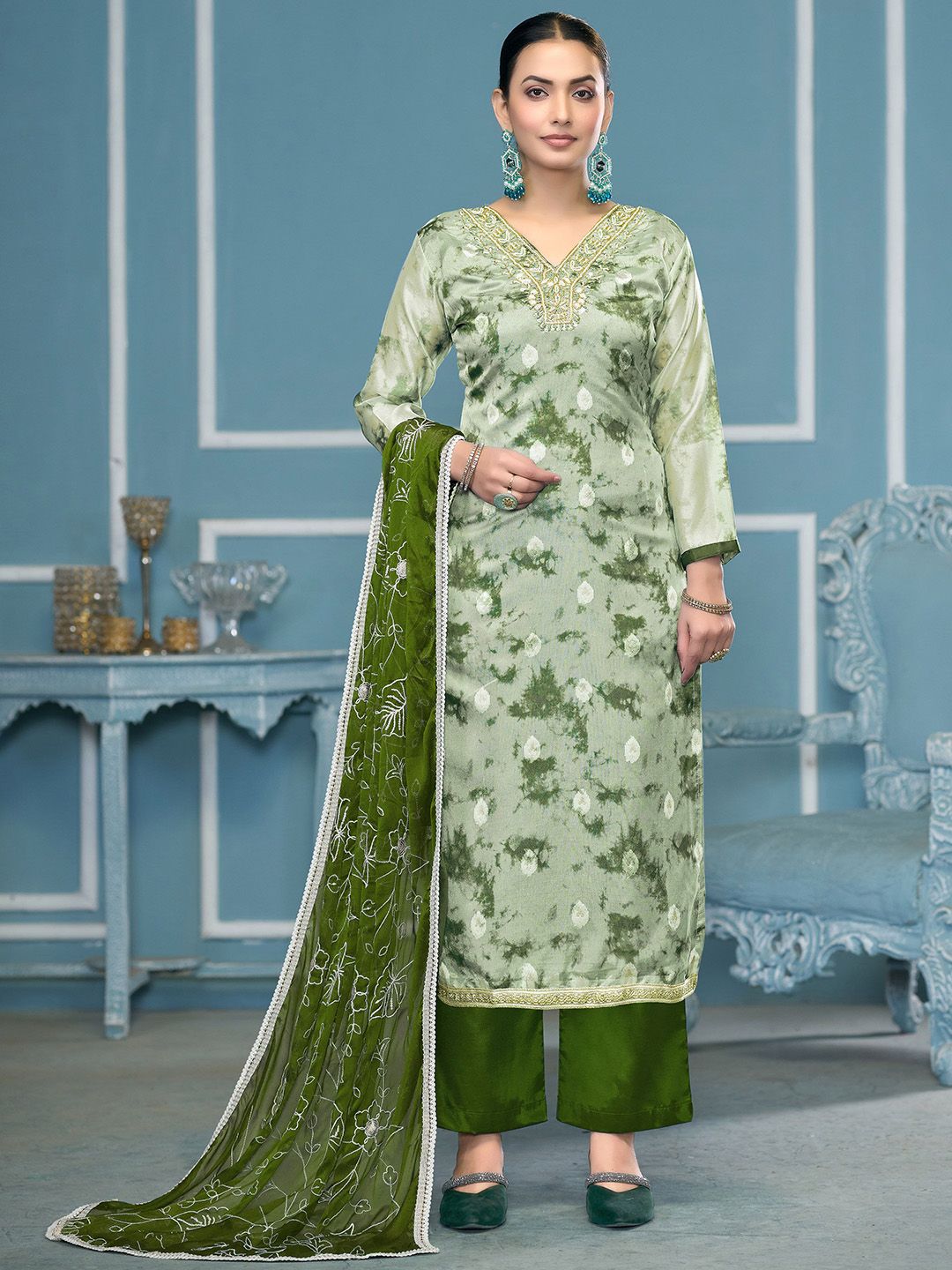 Maroosh Embroidered Silk Chiffon Unstitched Dress Material-picture-42