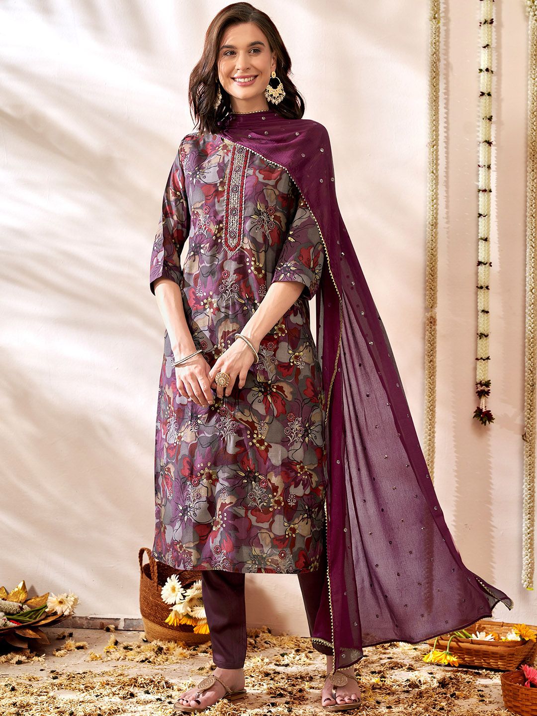 Anouk Women Floral Printed Kurta with Trousers & Dupatta