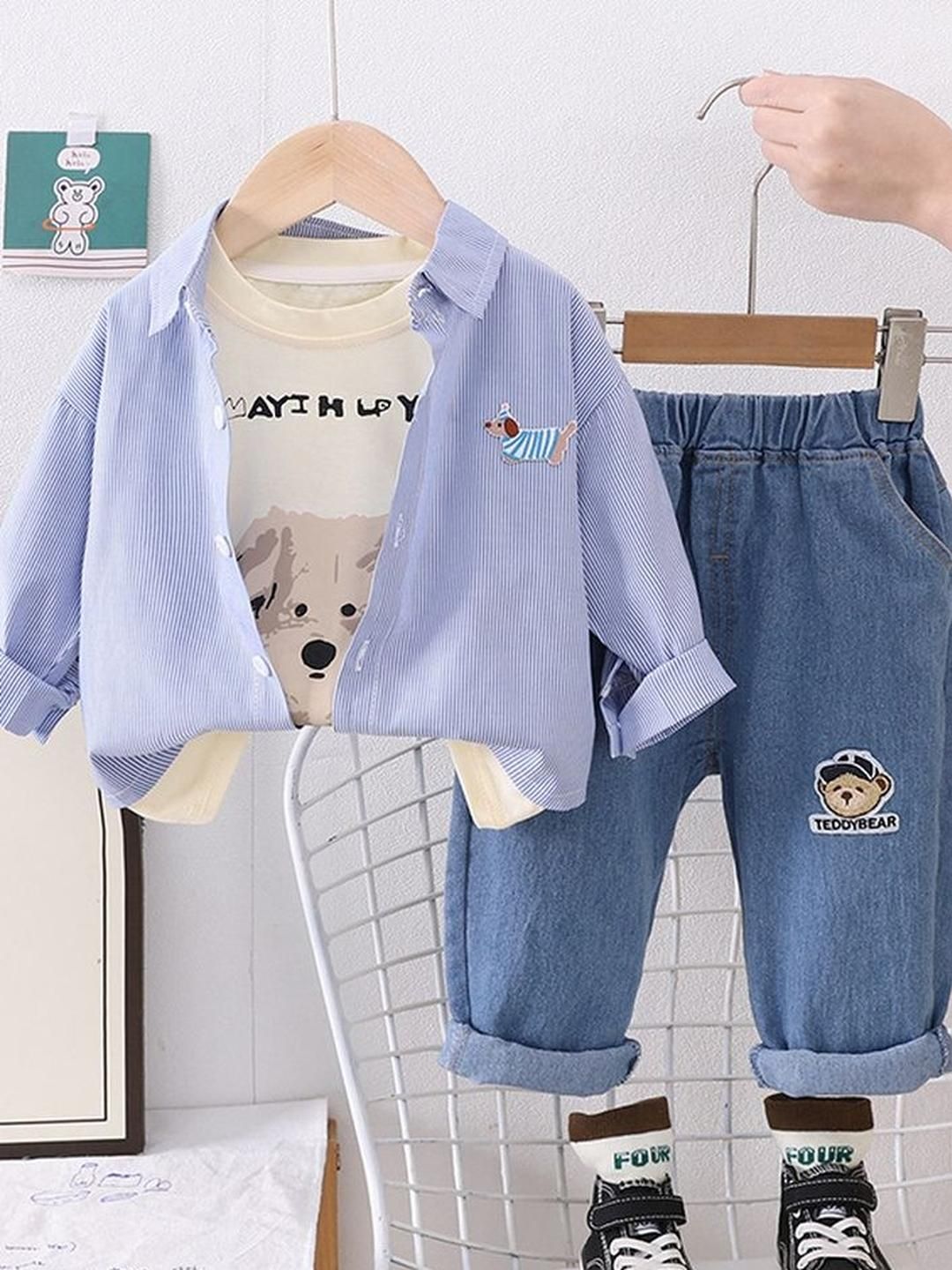 LULU & SKY Boys Printed T-shirt with Trousers-image-24