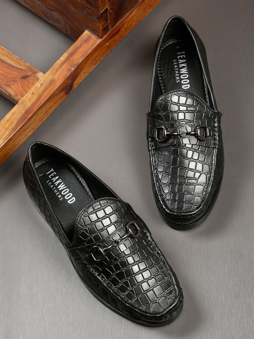 Teakwood Leathers Men Textured Leather Loafers-picture-38