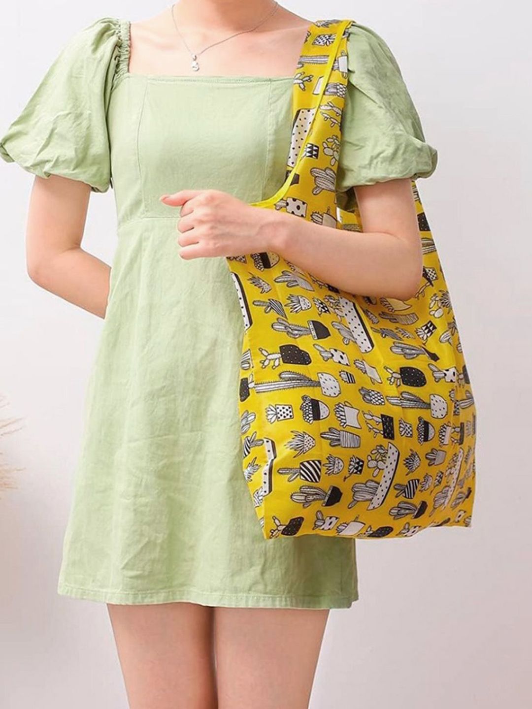 MOMISY Women Graphic Shopper Leather-picture-13