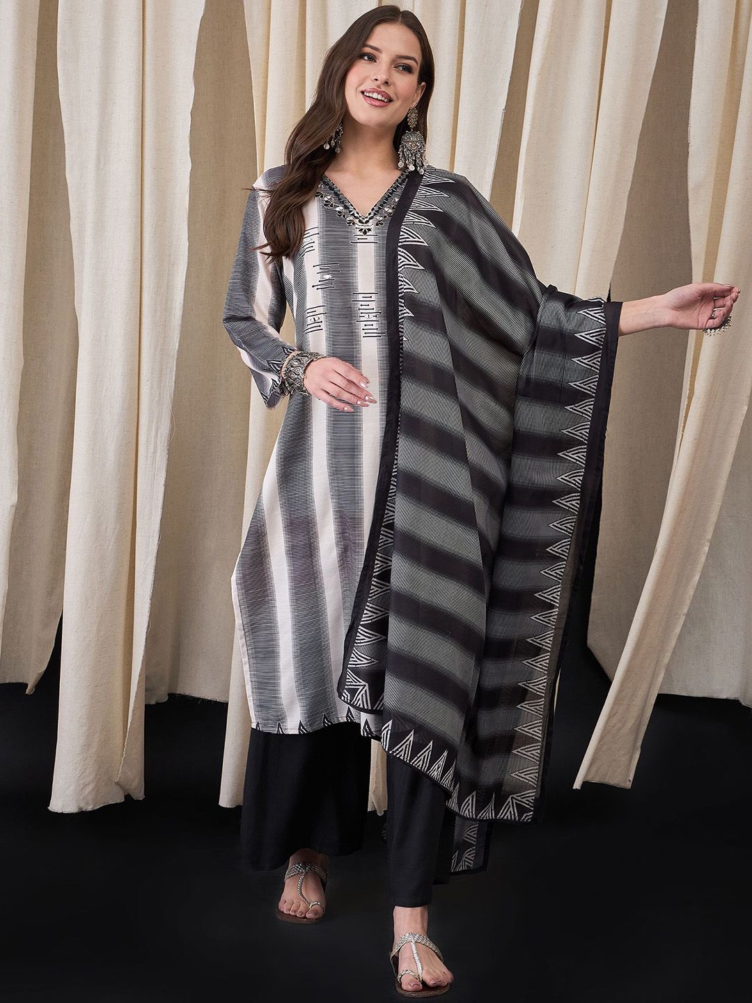 Anouk Women Striped Printed Kurta with Trousers & Dupatta