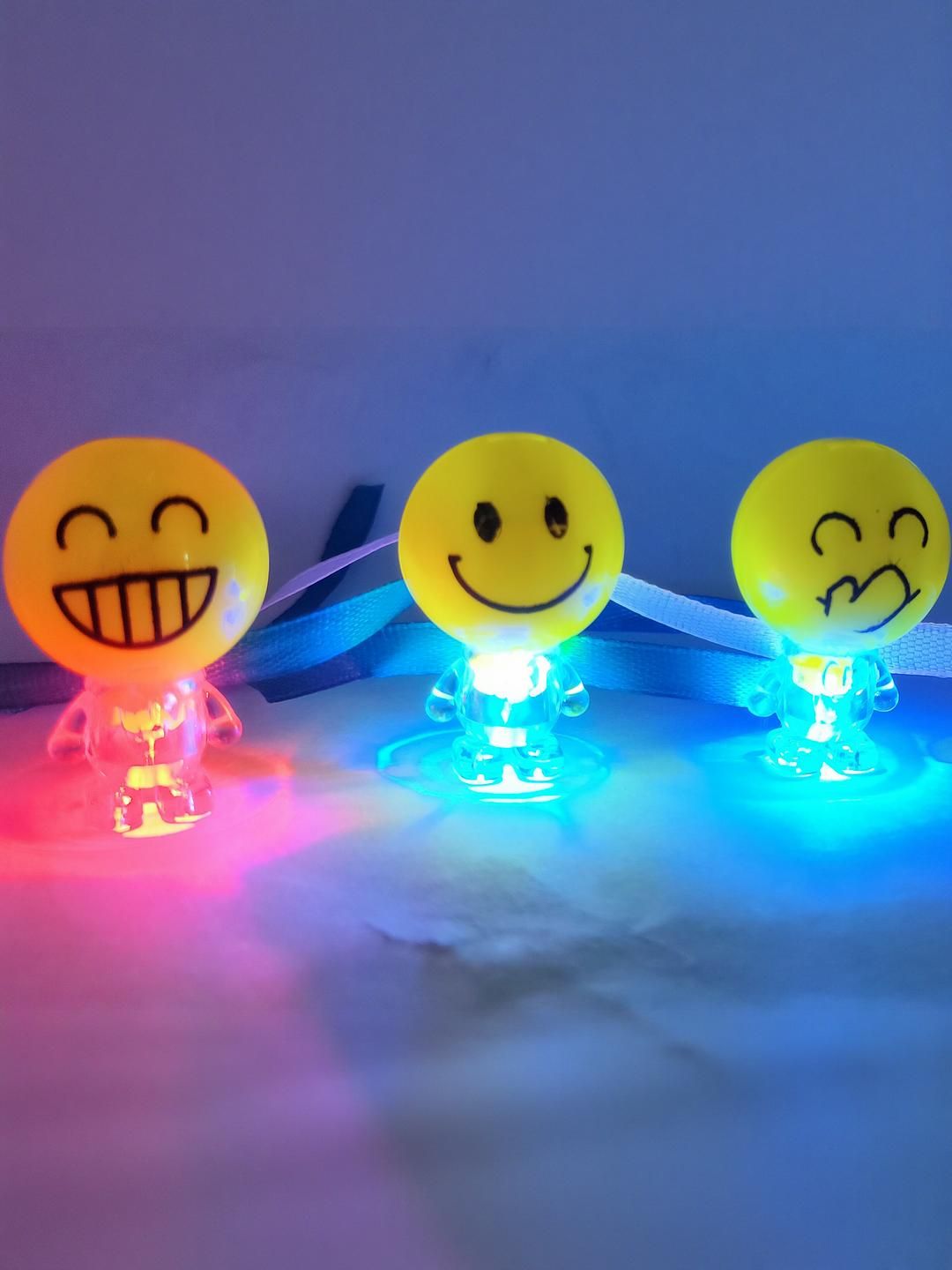 Vrinde Boys Pack Of 3 Light Rakhi-picture-37