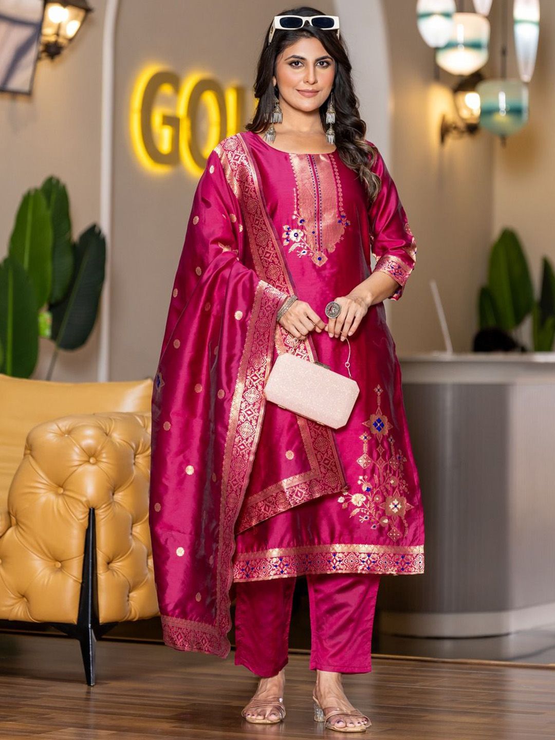 Twika Women Regular Kurta with Trousers & Dupatta