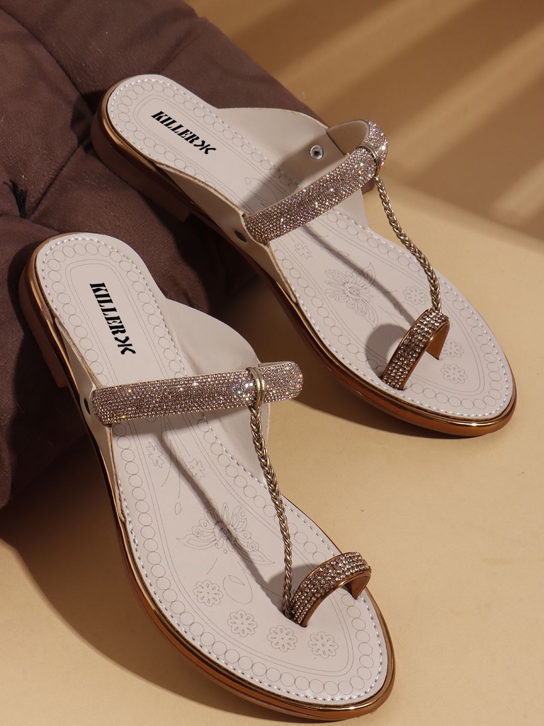 Killer Women Embellished One Toe Flats-picture-37