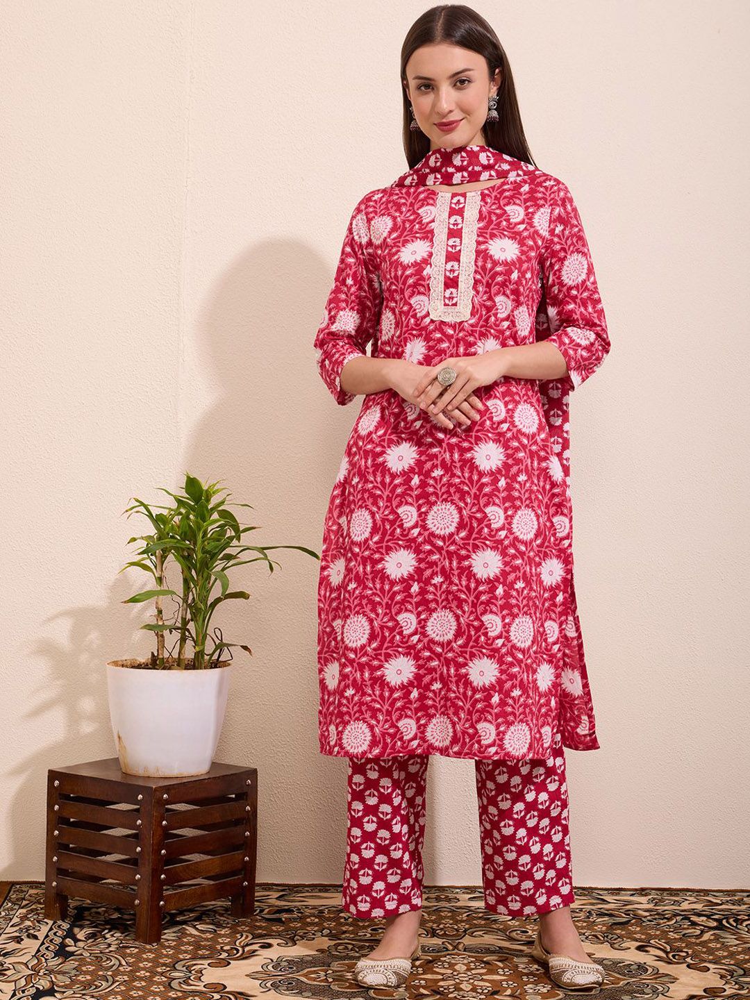 FASHOR Women Printed Pure Cotton Kurta with Trousers & Dupatta