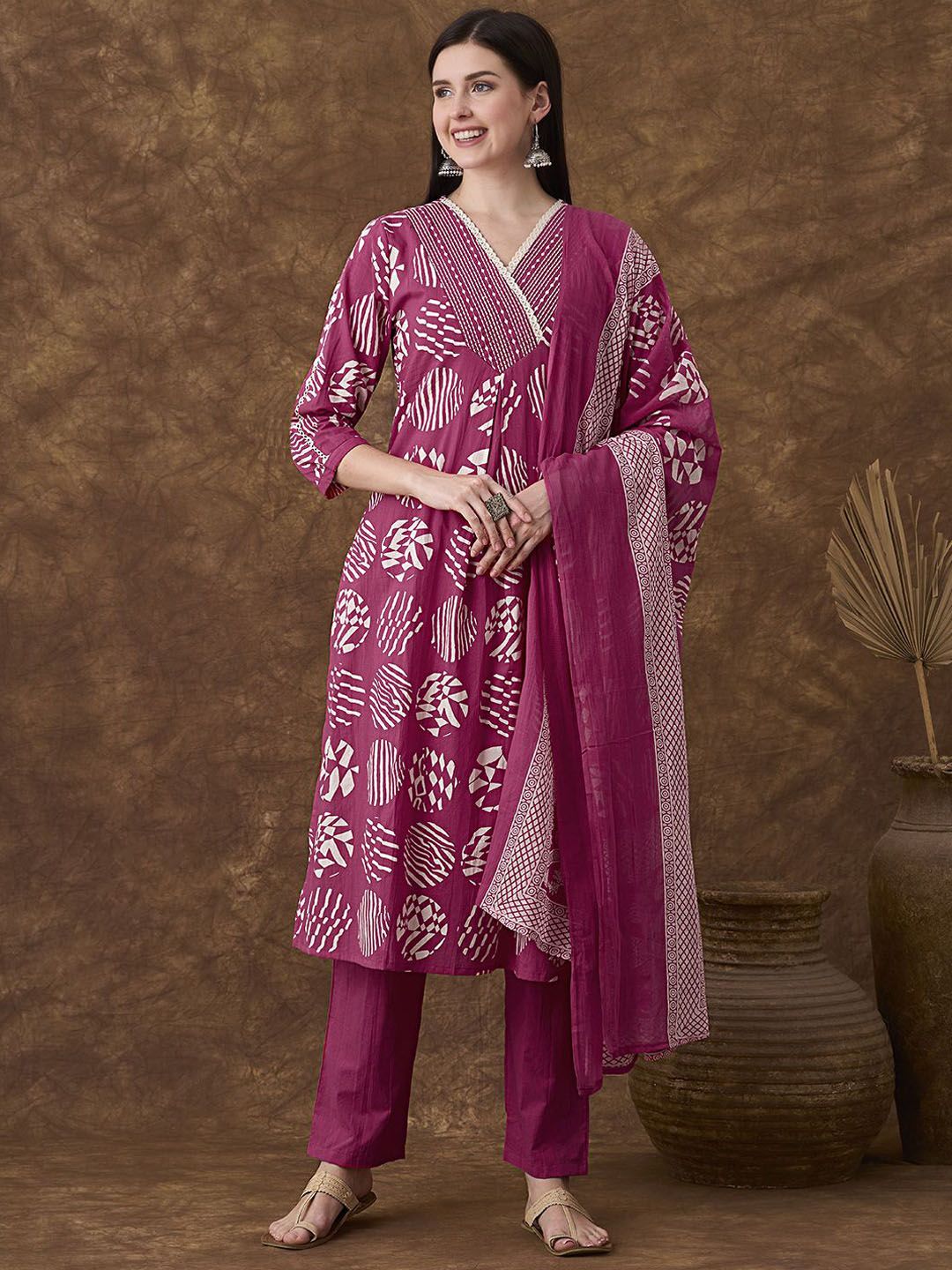 FASHOR Geometric Printed V-Neck Pure Cotton A-Line Kurta With Trousers & Dupatta