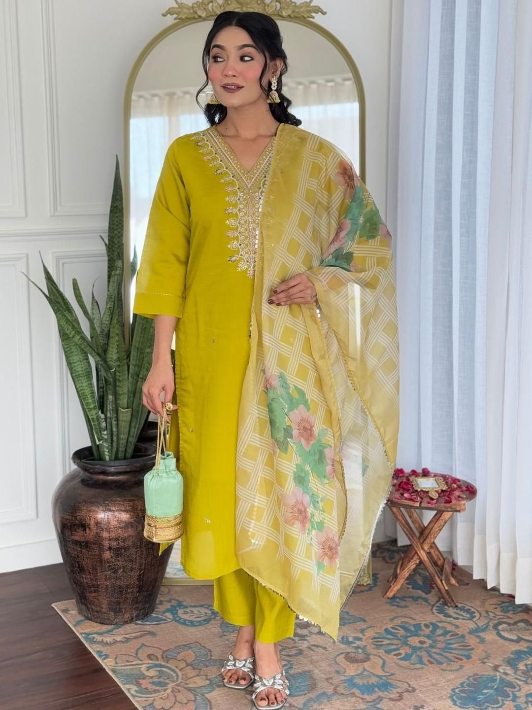 KALINI Women Floral Embroidered Thread Work Kurta with Trousers & Dupatta Kurta Sets