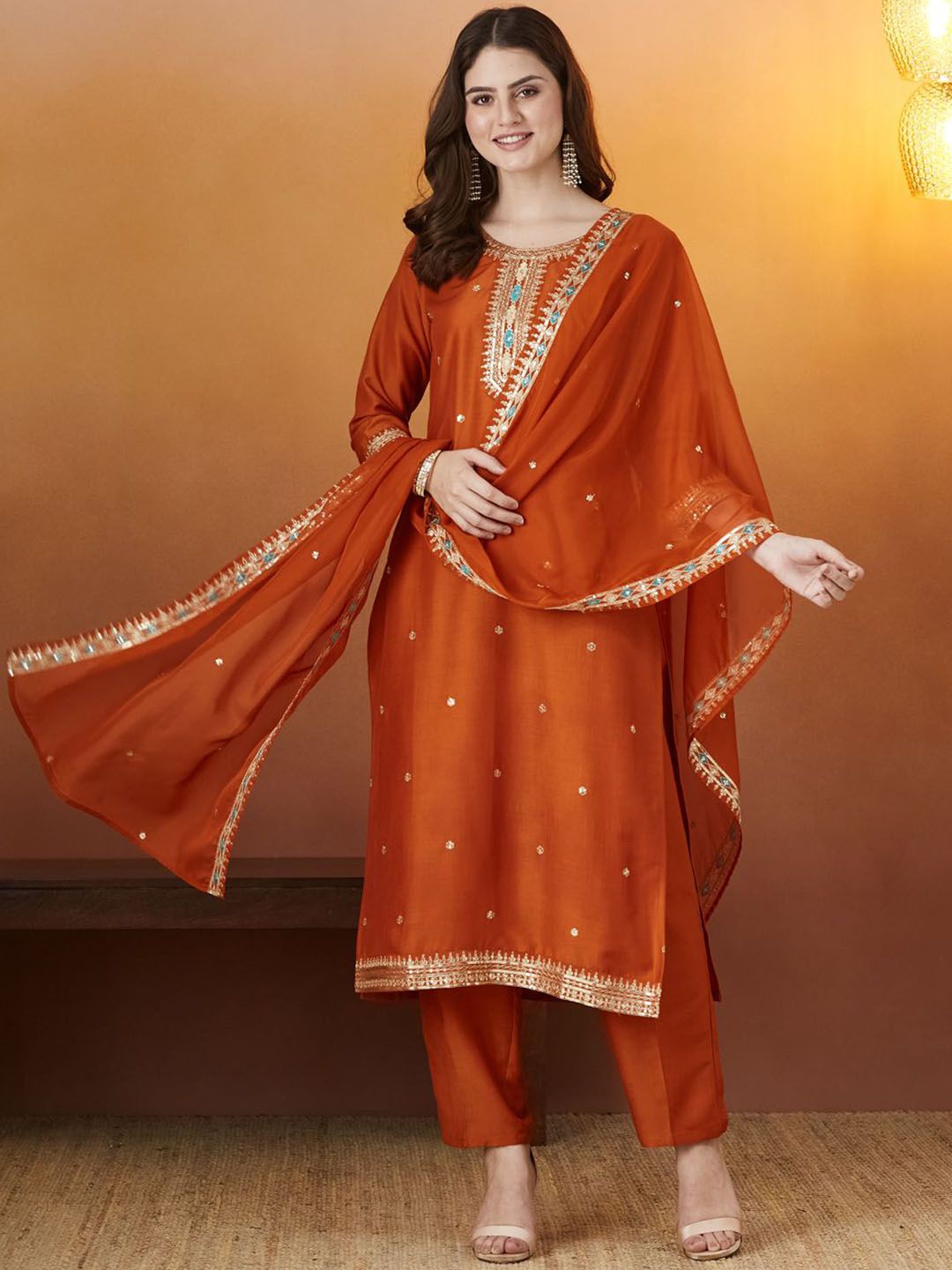 MOKOSH Women Embroidered Regular Thread Work Kurta with Trousers & Dupatta