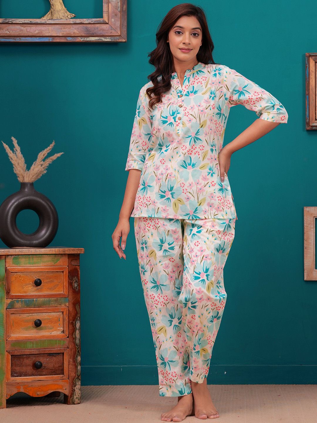 CORSICA Pure Cotton Floral Printed V-Neck Three Fourth Sleeves Top With Trouser Co-Ords