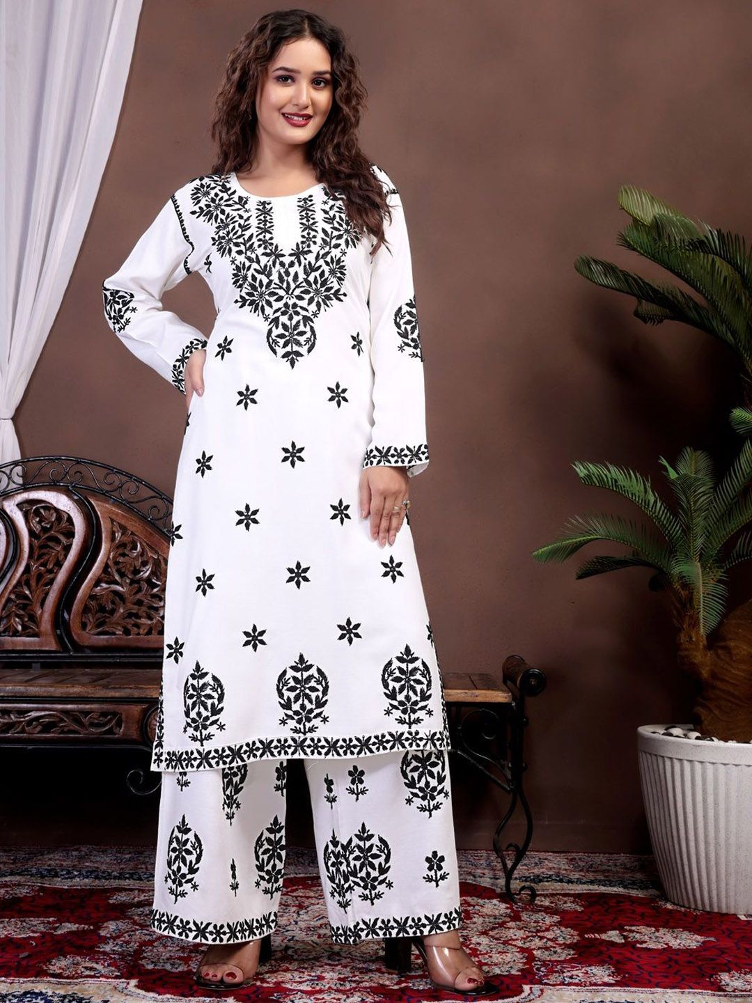 RUDRA LIFESTYLE Women Floral Embroidered Cotton Kurta with Palazzos