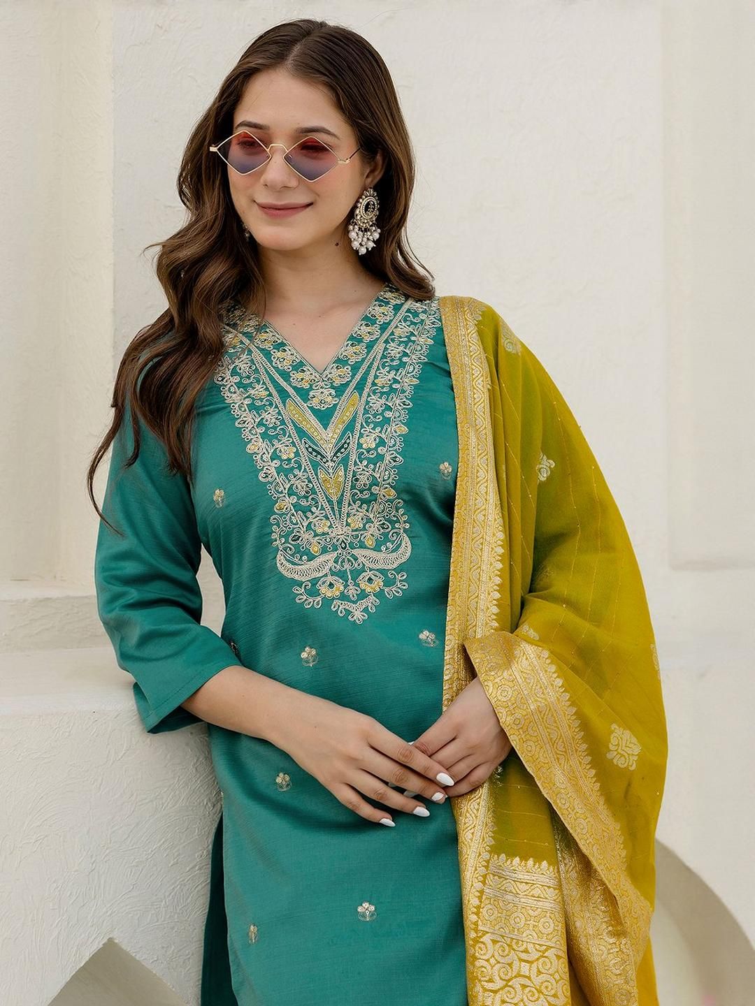 SKYLEE Floral Embroidered V-Neck Sequinned Straight Kurta With Trousers And Dupatta