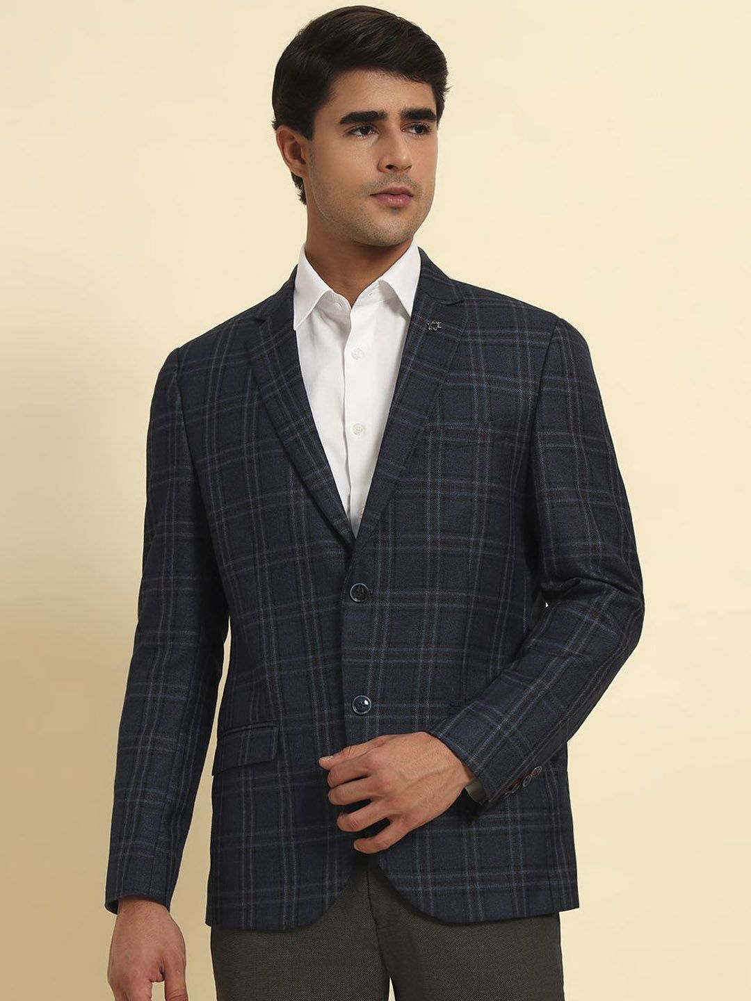 Cantabil Smart Fit Checked Notched Lapel Long Sleeve Single Breasted Blazer-picture-24