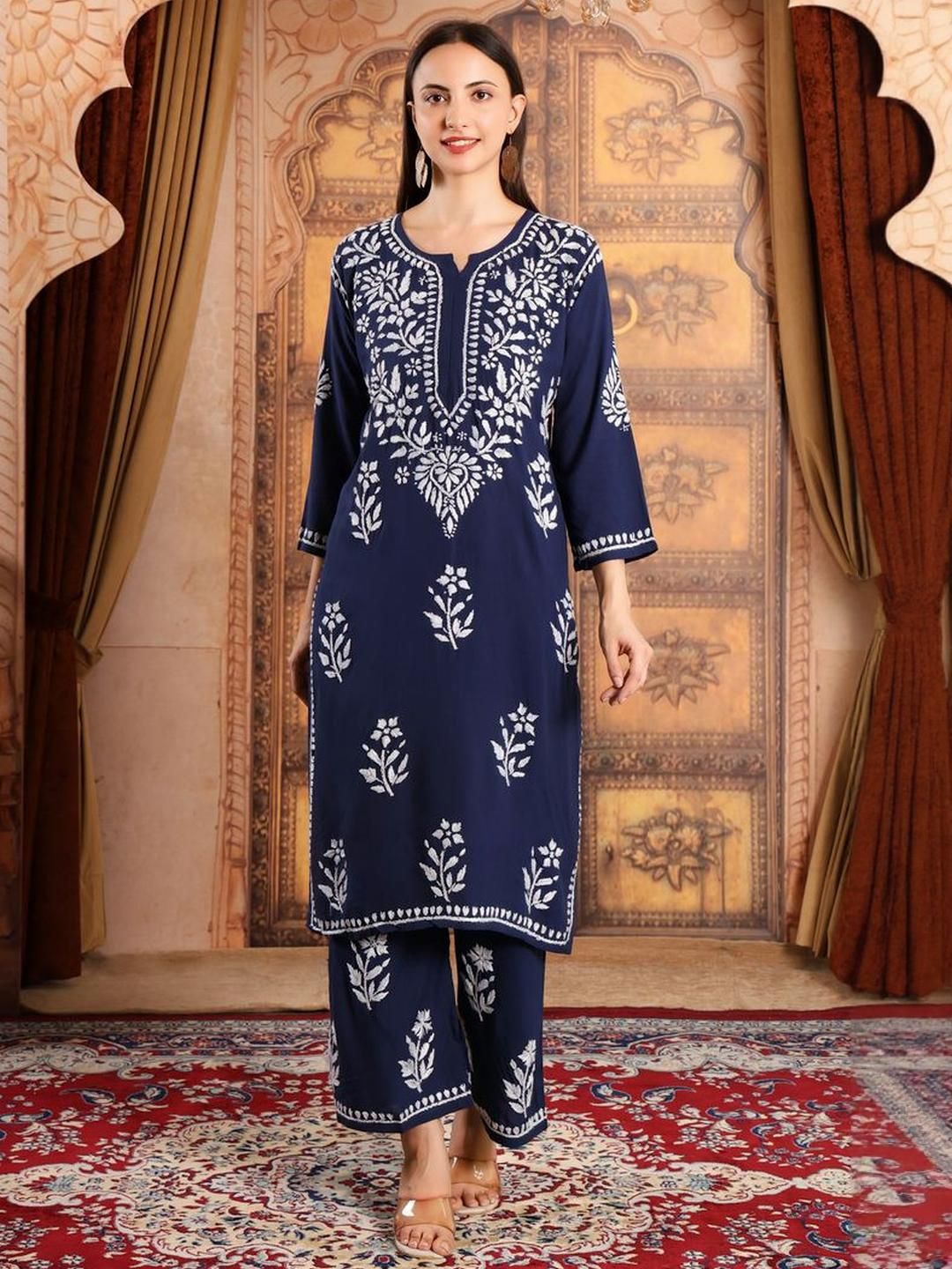 ZREMA Women Floral Embroidered Kurta with Trousers