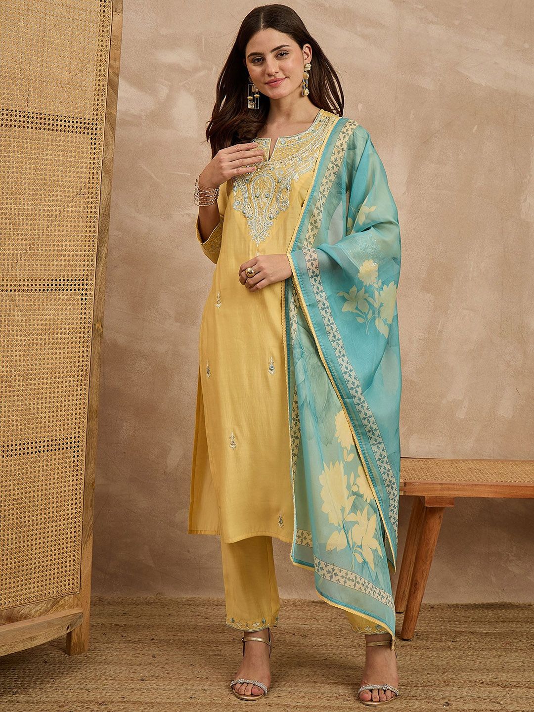 HERE&NOW Women Woven Design Embroidered Kurta with Trousers & Dupatta