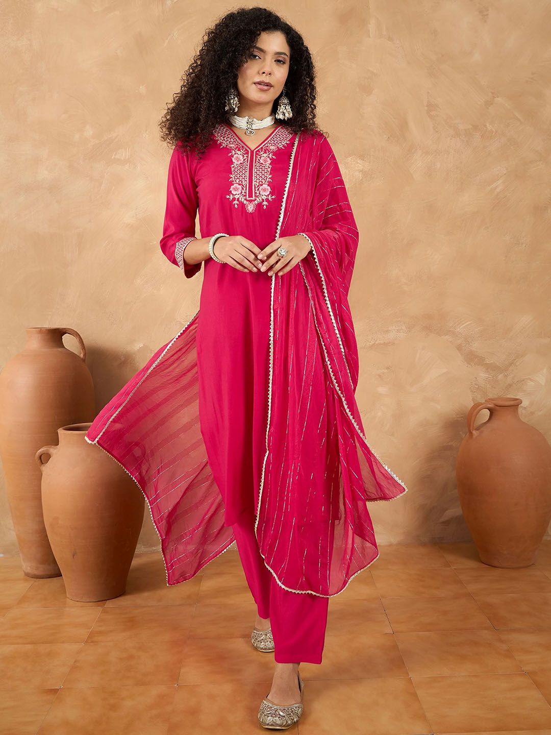 Varanga Women Ethnic Motifs Embroidered Kurta with Trouser & Dupatta