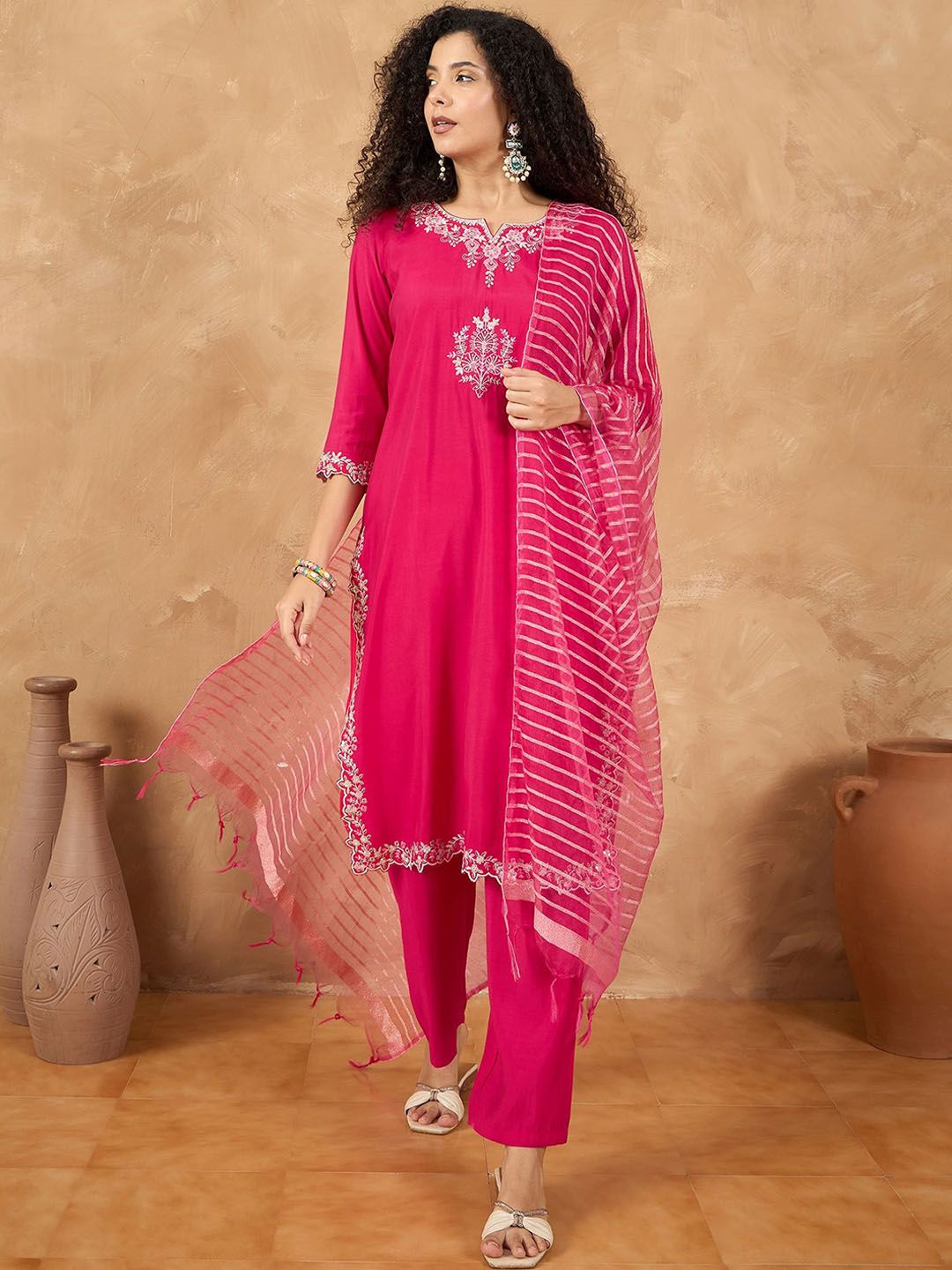 Varanga Women Ethnic Motifs Embroidered Kurta with Trouser & Dupatta