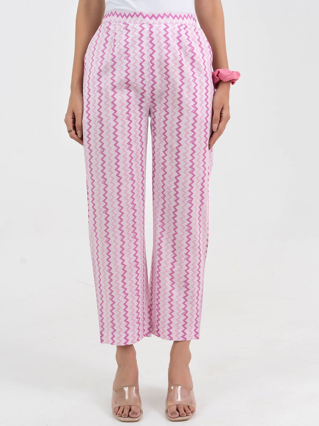 KALAMIR Women Geometric Printed Relaxed Mid-Rise Pure Cotton Cropped Trousers-picture-38