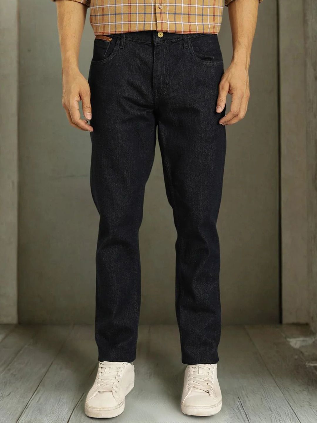 Indian Terrain Men Slim Fit Mid-Rise Stretchable Jeans-picture-41